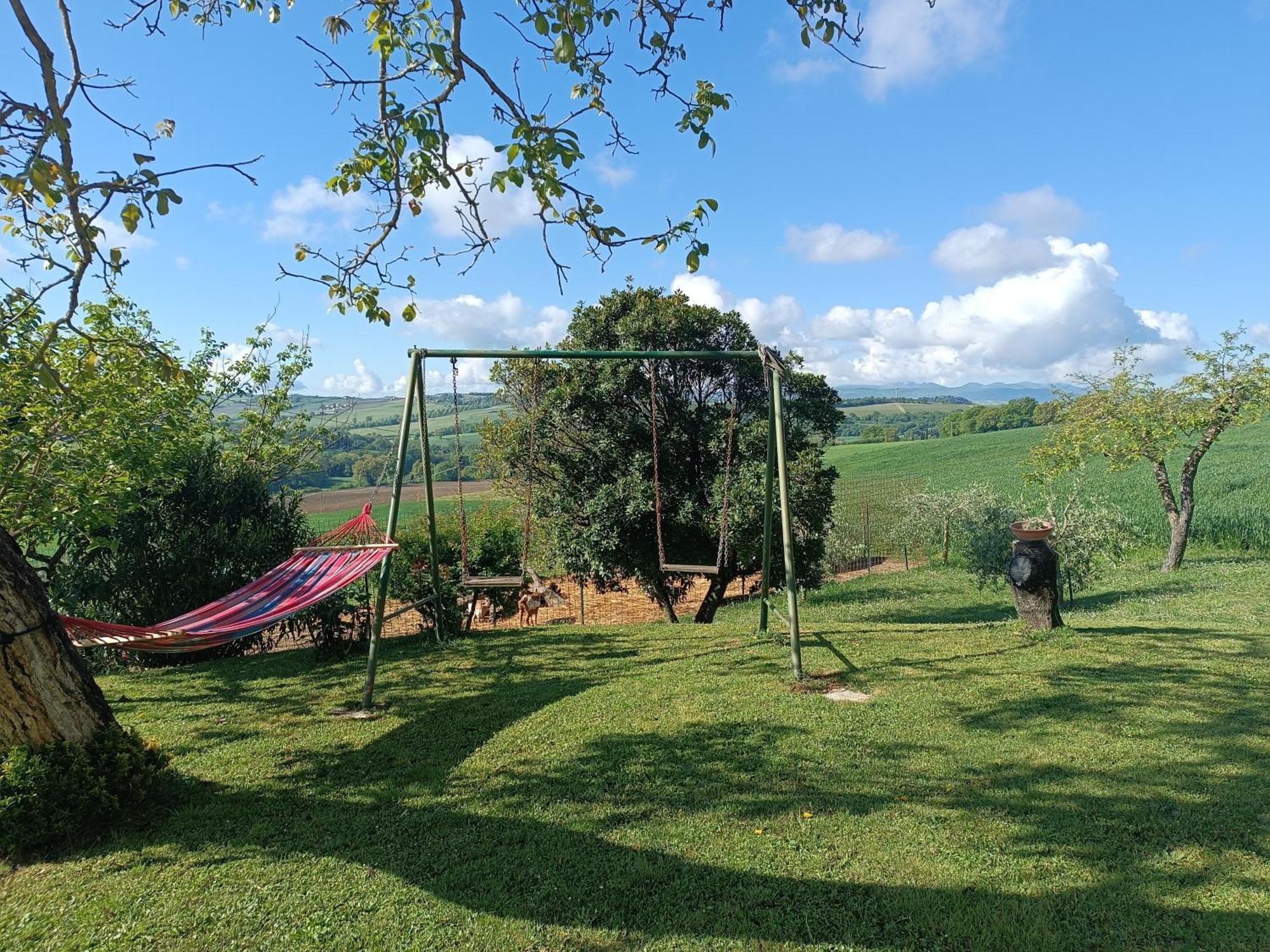 Vila La Piccola Fattoria Todi Exteriér fotografie