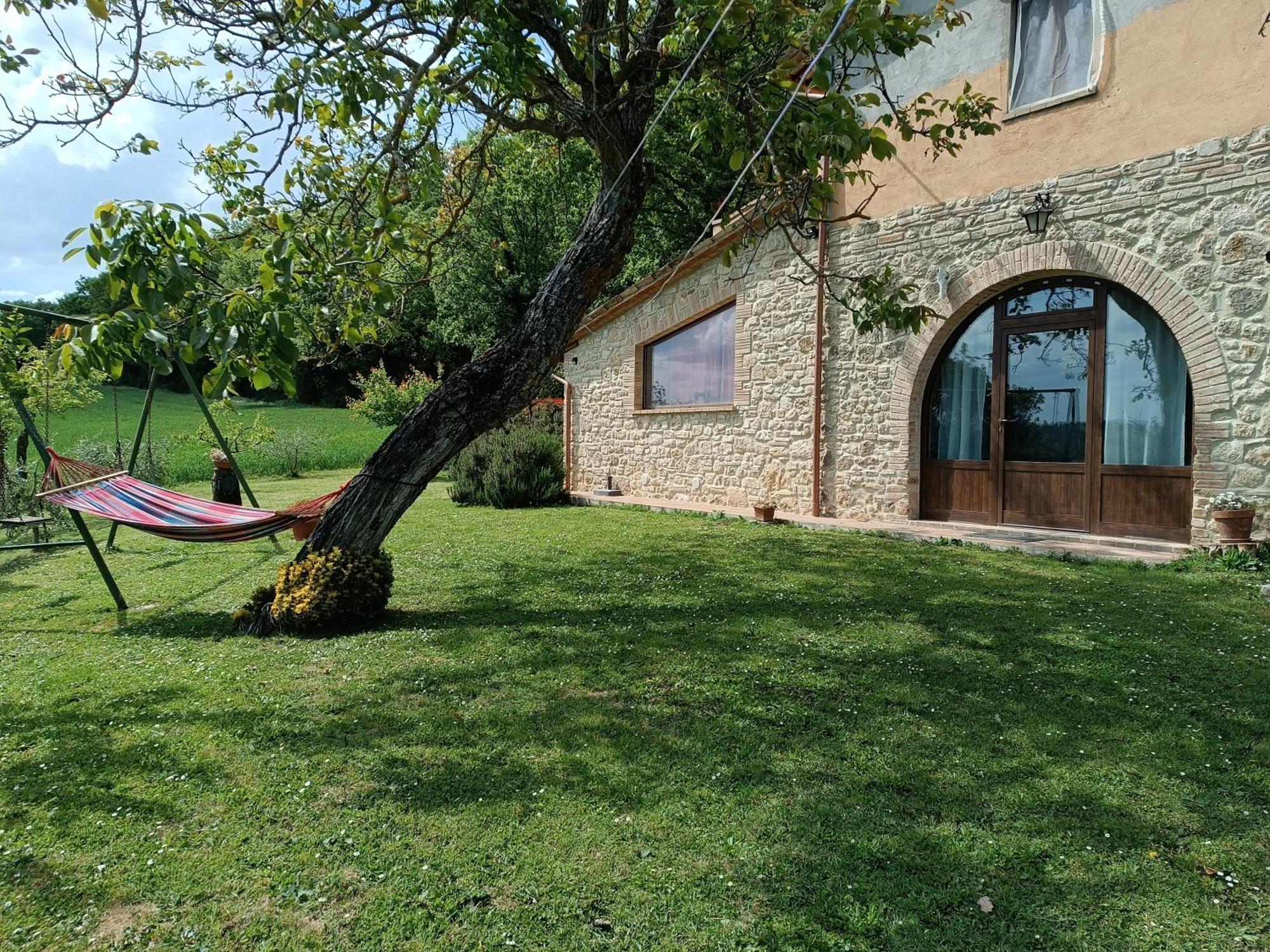 Vila La Piccola Fattoria Todi Exteriér fotografie